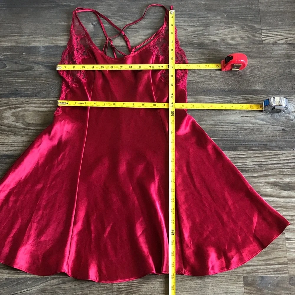 Victoria’s Secret Vintage Red Satin Slip Nightgown Lingerie Lace Small